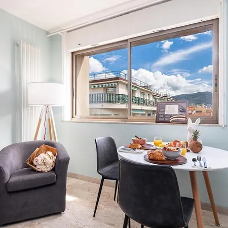 Daire Medecin 26 - Superb Downtown Nice