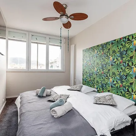 Medecin 26 - Superb Downtown Daire *